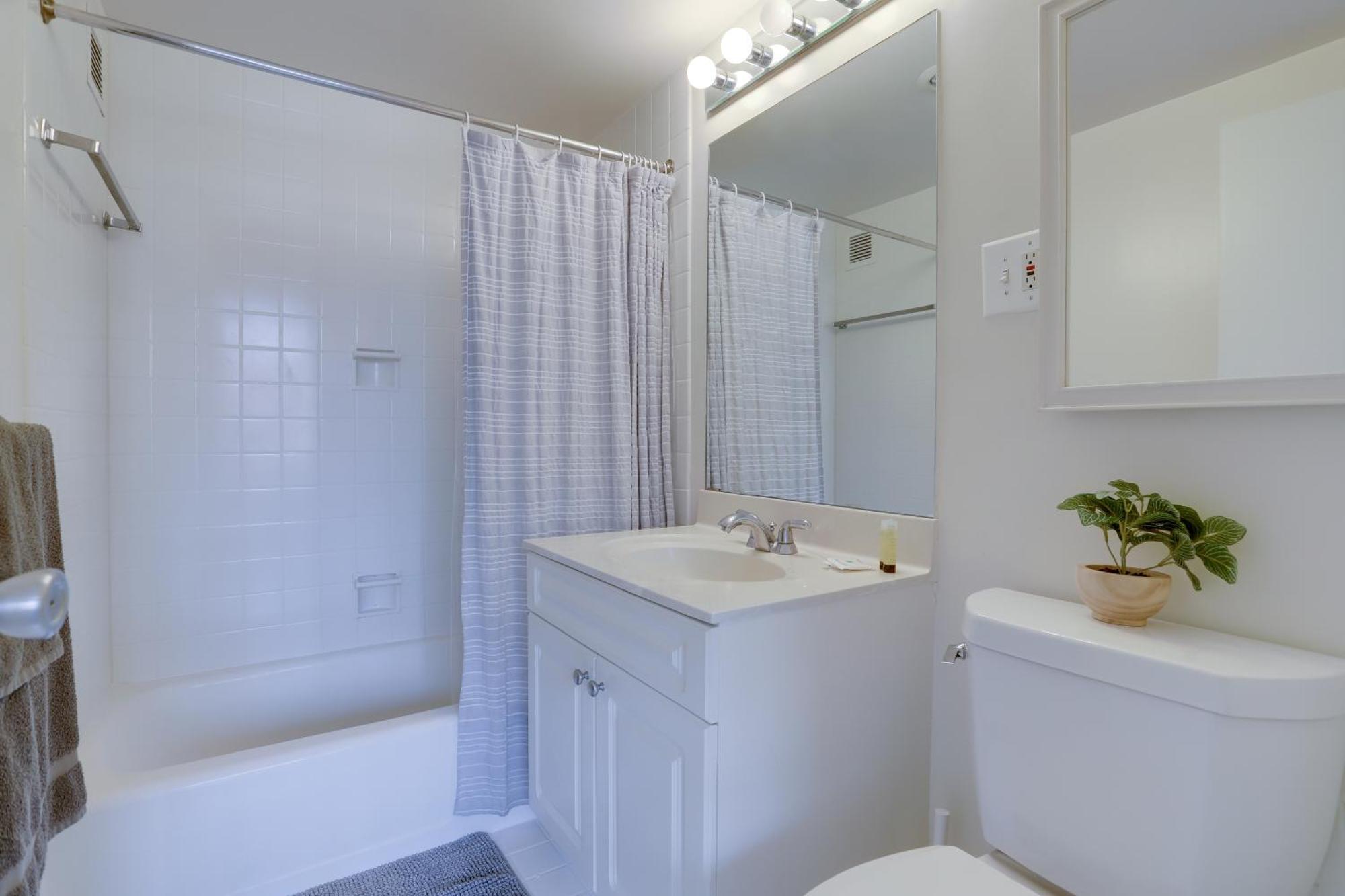 Beautiful 2Br Apartment At Crystal City With Gym Arlington Zewnętrze zdjęcie